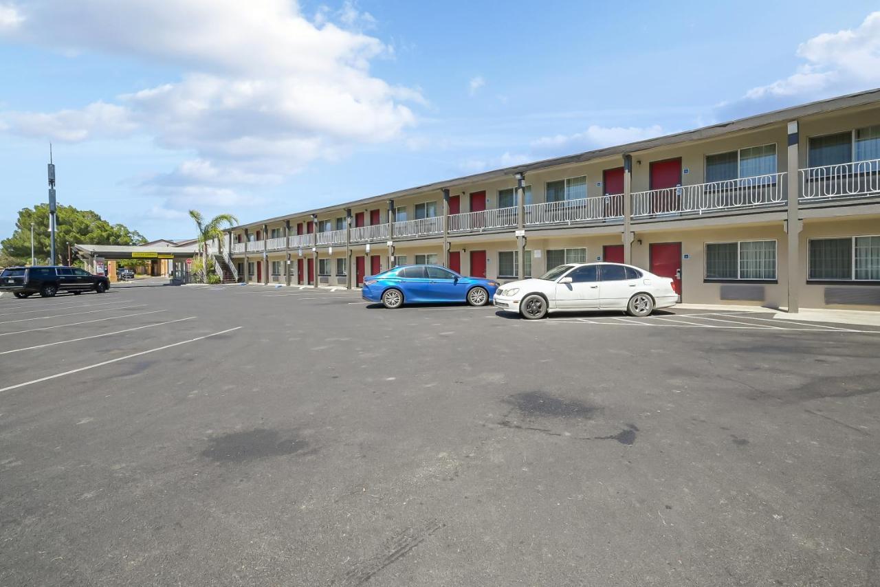 Econo Lodge Woodland Near I-5 Exterior foto