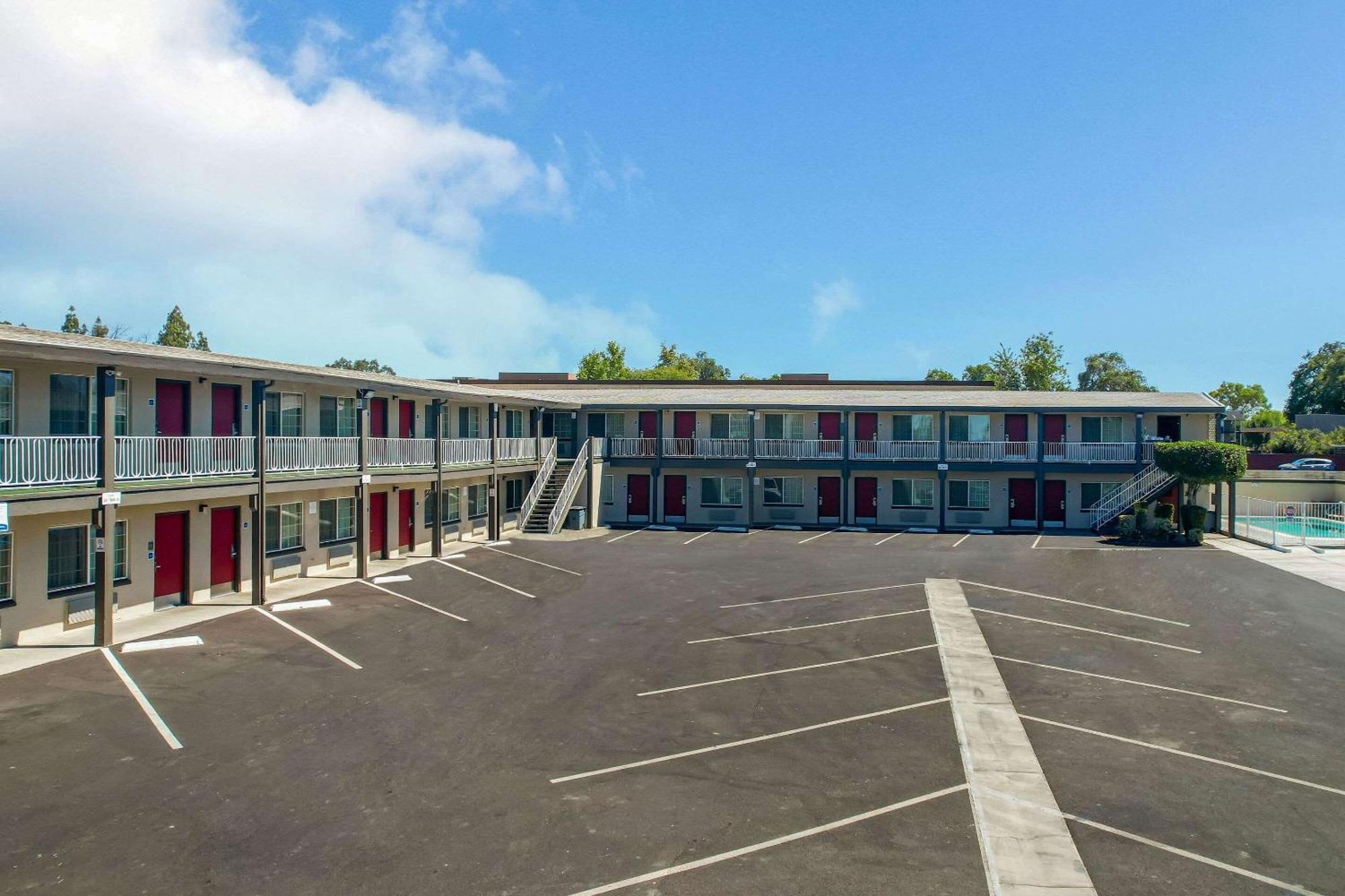 Econo Lodge Woodland Near I-5 Exterior foto