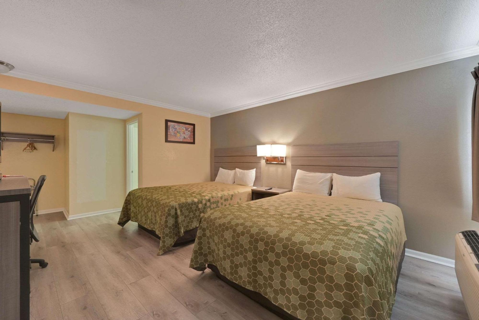Econo Lodge Woodland Near I-5 Exterior foto