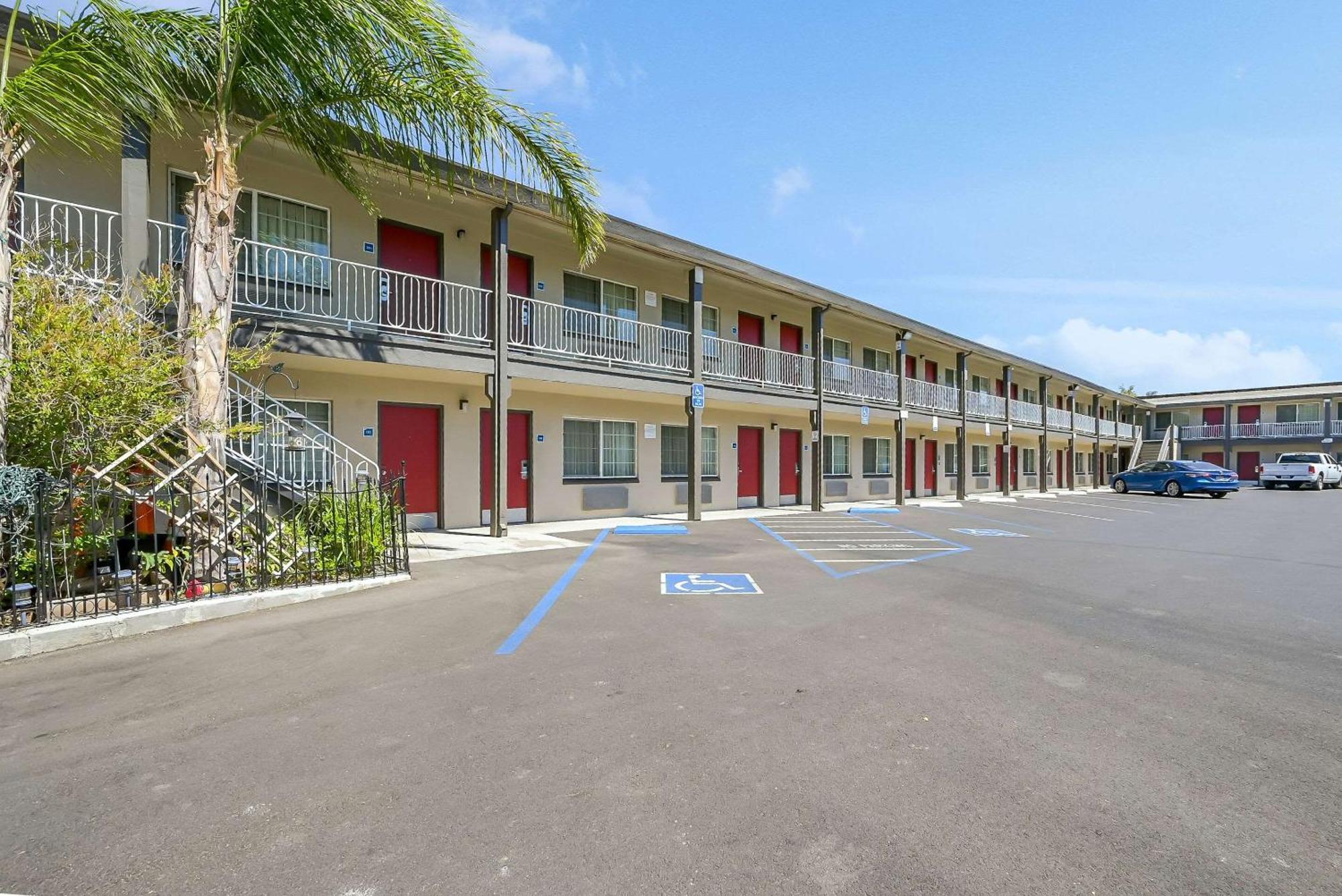 Econo Lodge Woodland Near I-5 Exterior foto